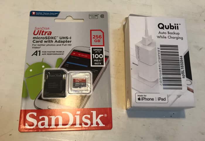 qubiiとSanDiskのmicroSDXCカード